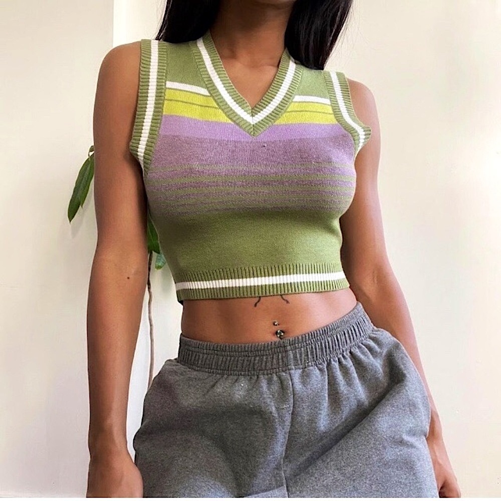 NWT Urban Outfitters Women's Randi Shrunken Sweater Vest in Green Stripe Size S